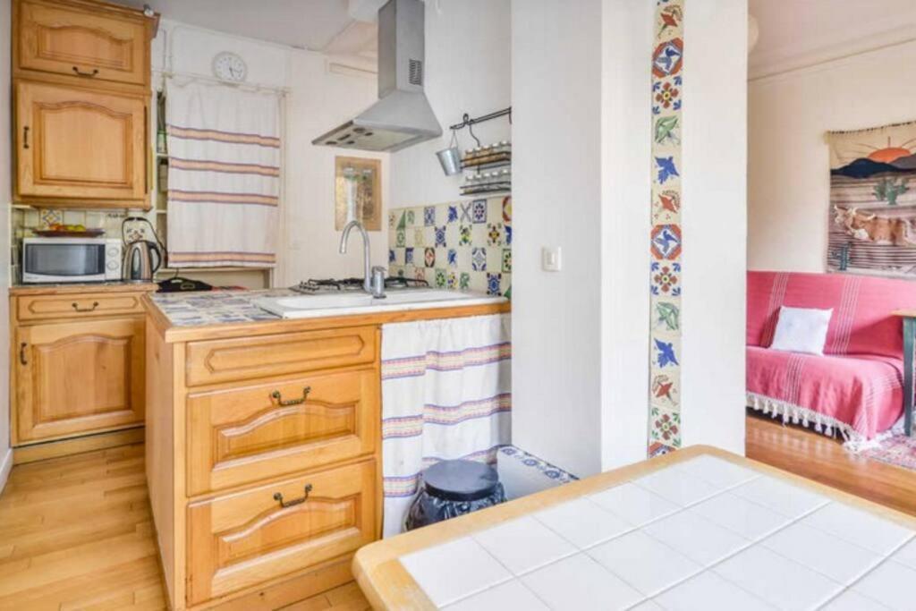 Appartement De Charme De 60 M2 Entre Montmartre Et Batignolles Paris Exterior photo