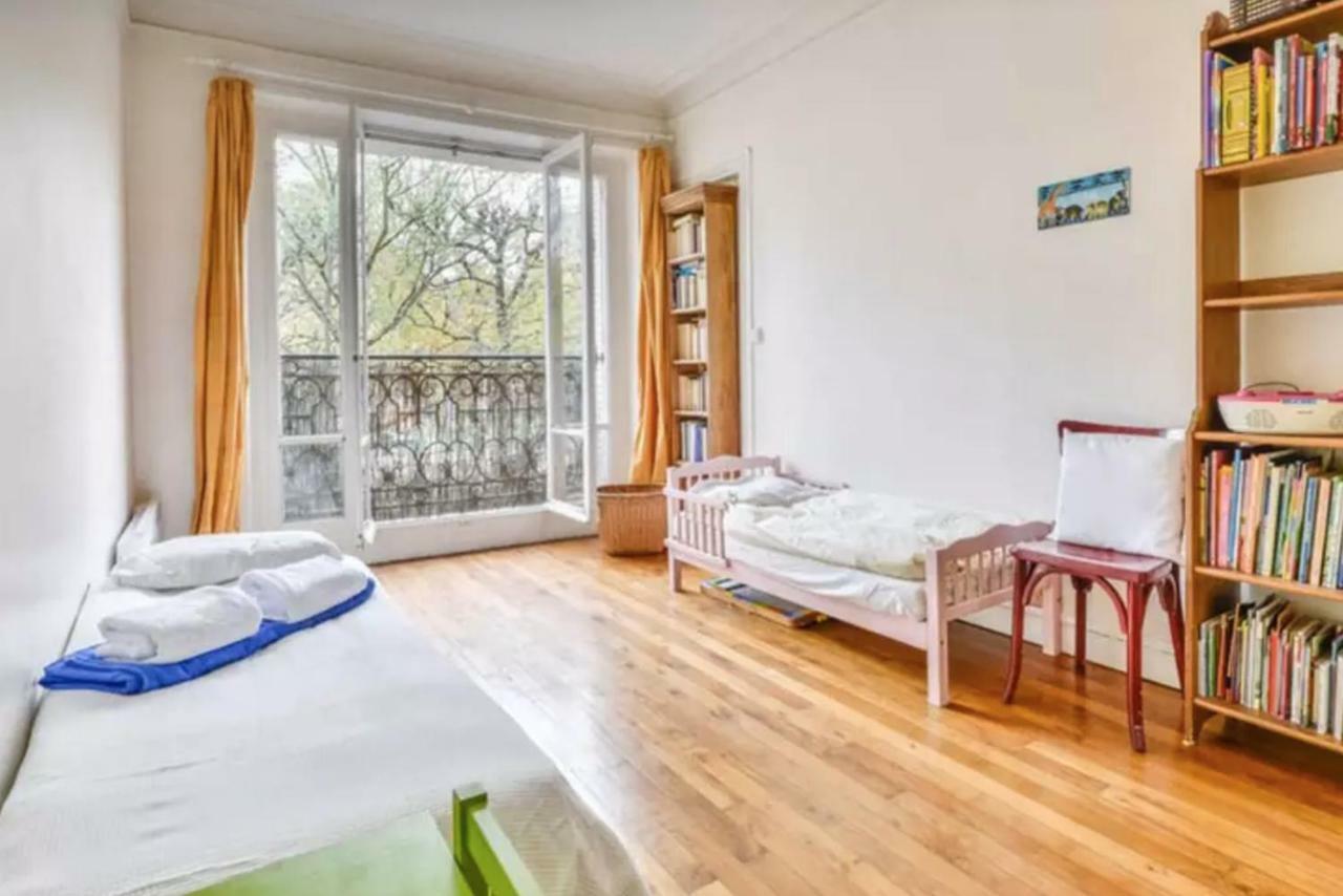 Appartement De Charme De 60 M2 Entre Montmartre Et Batignolles Paris Exterior photo